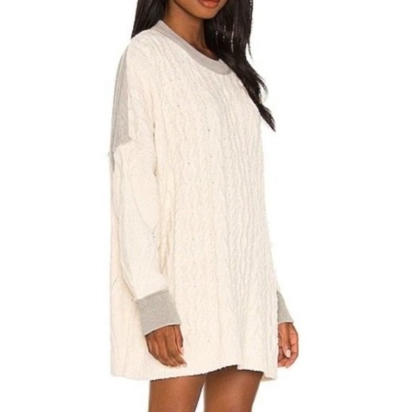 Free People Olympia Color Block Cream Knit Oversized Sweater - Picture 1 of 7